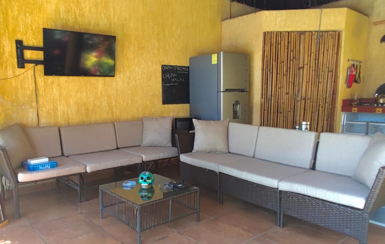 Villas De Brisas Cuernavaca Exterior photo