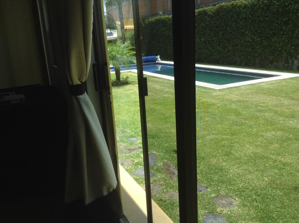 Villas De Brisas Cuernavaca Room photo
