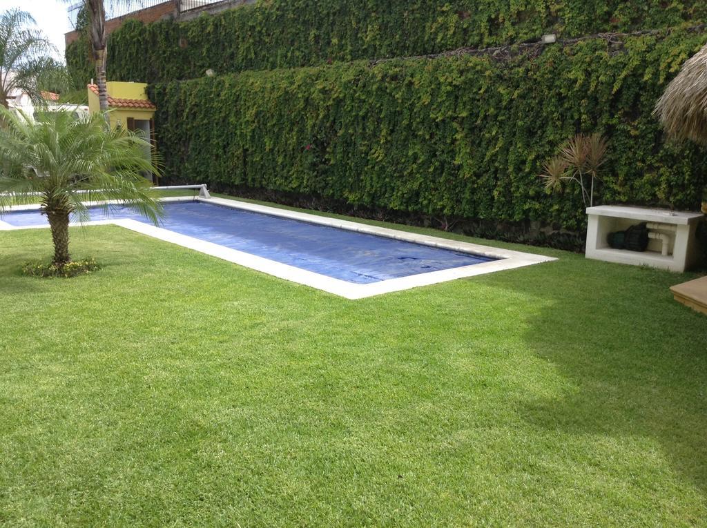Villas De Brisas Cuernavaca Exterior photo