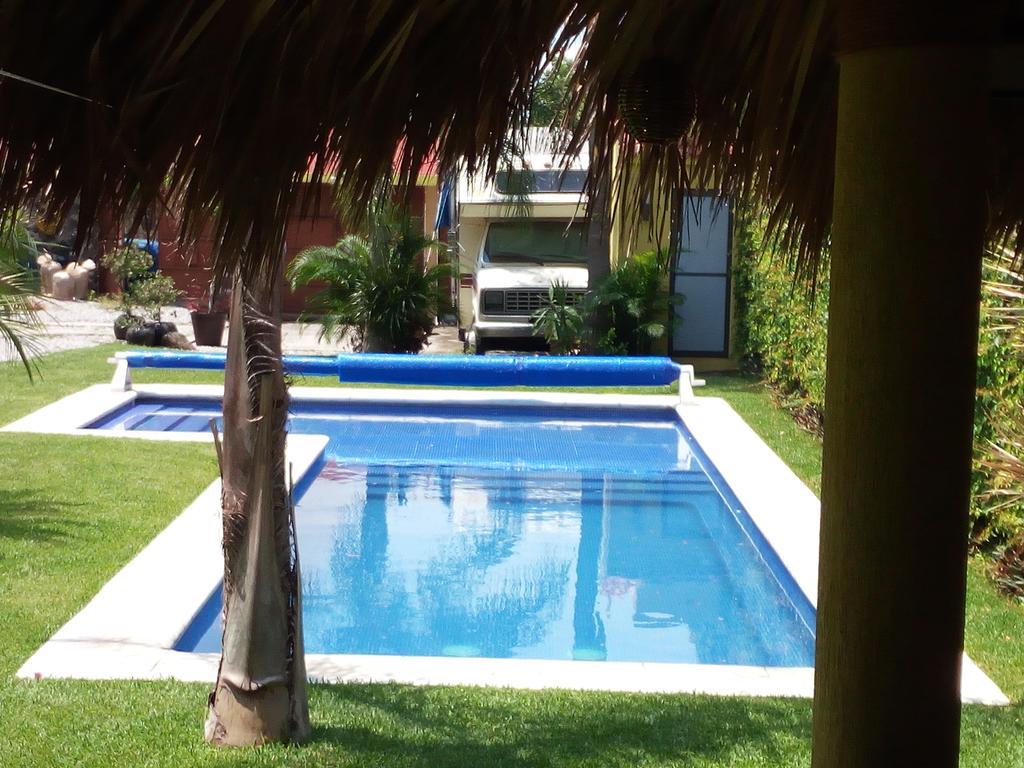 Villas De Brisas Cuernavaca Exterior photo